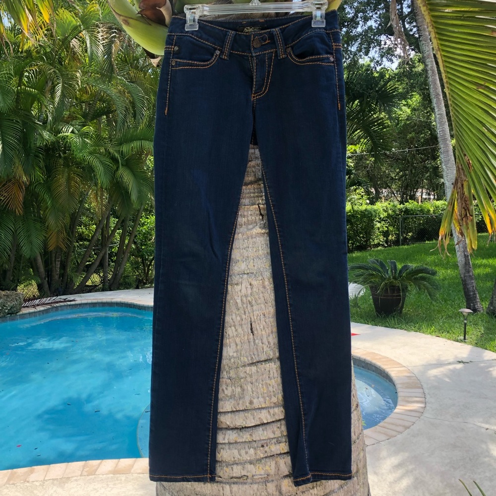 Dark Blue Lowrise Jeans